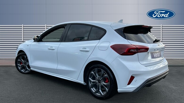 Ford Focus 1.0 EcoBoost Hybrid mHEV 155 ST-Line 5dr Auto Petrol Hatchback